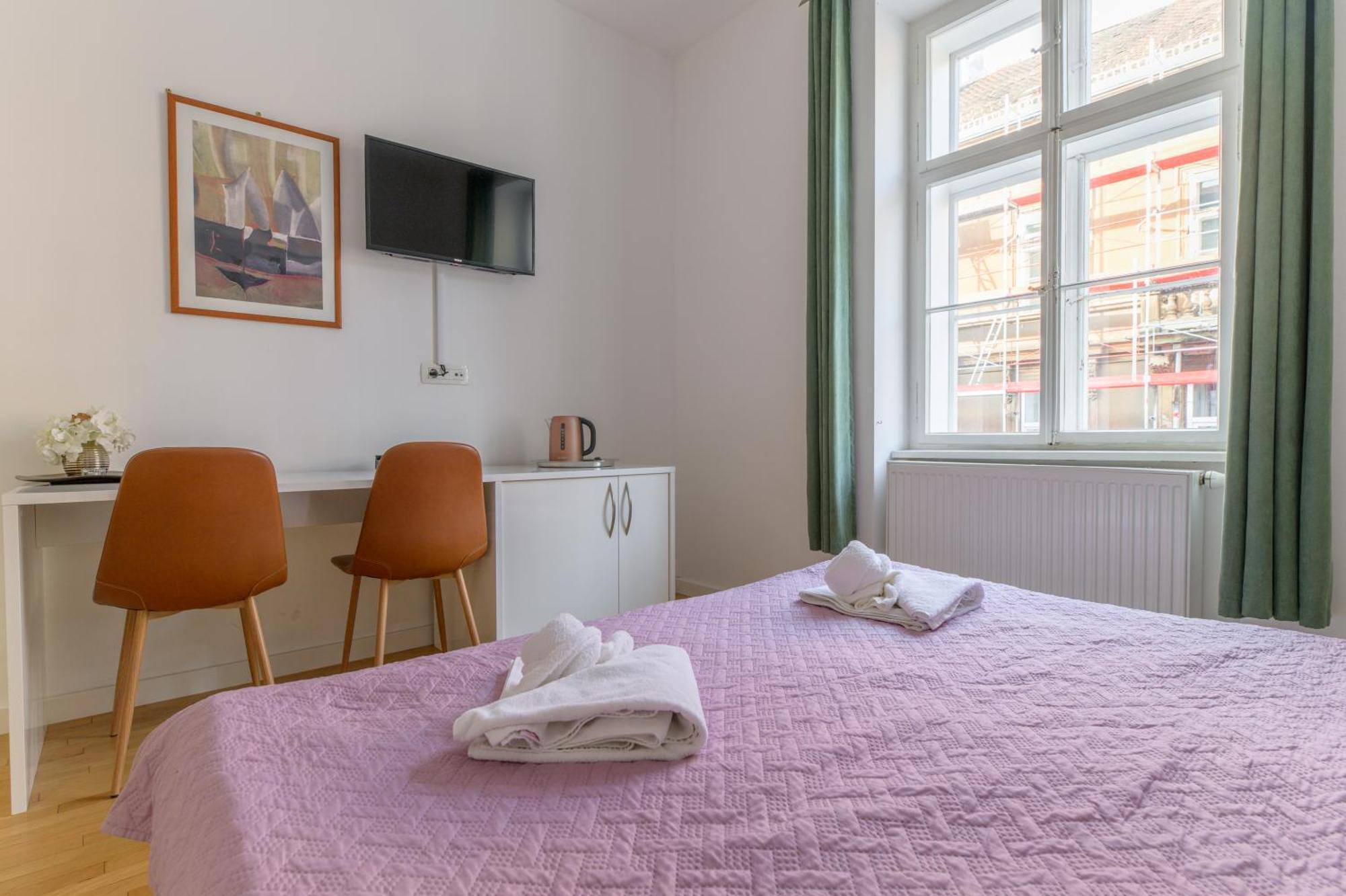 Niva Rooms & Studio Apartment Zagreb Extérieur photo