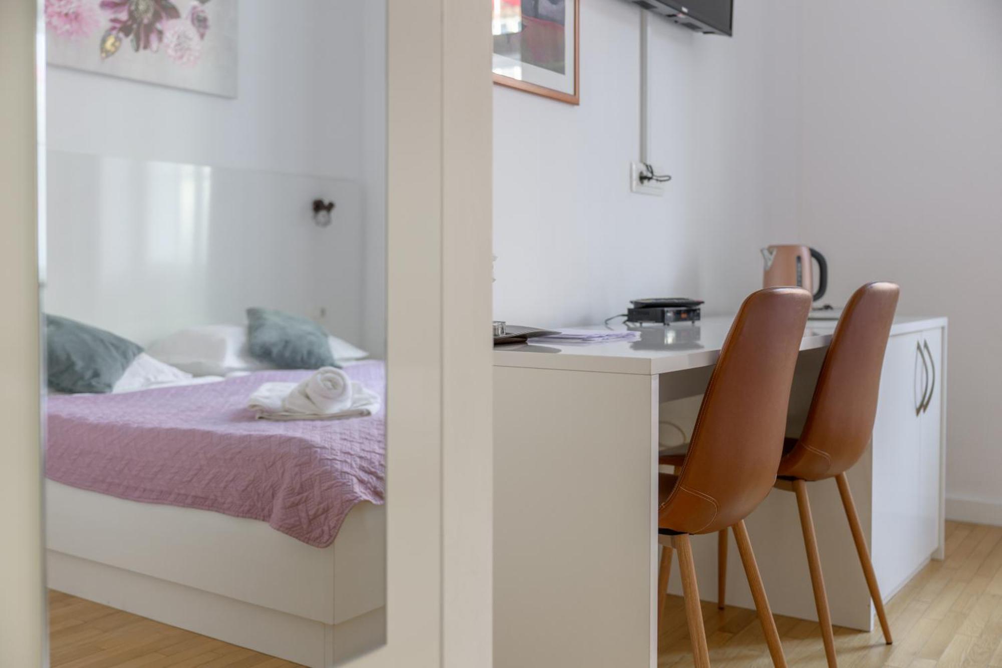 Niva Rooms & Studio Apartment Zagreb Extérieur photo
