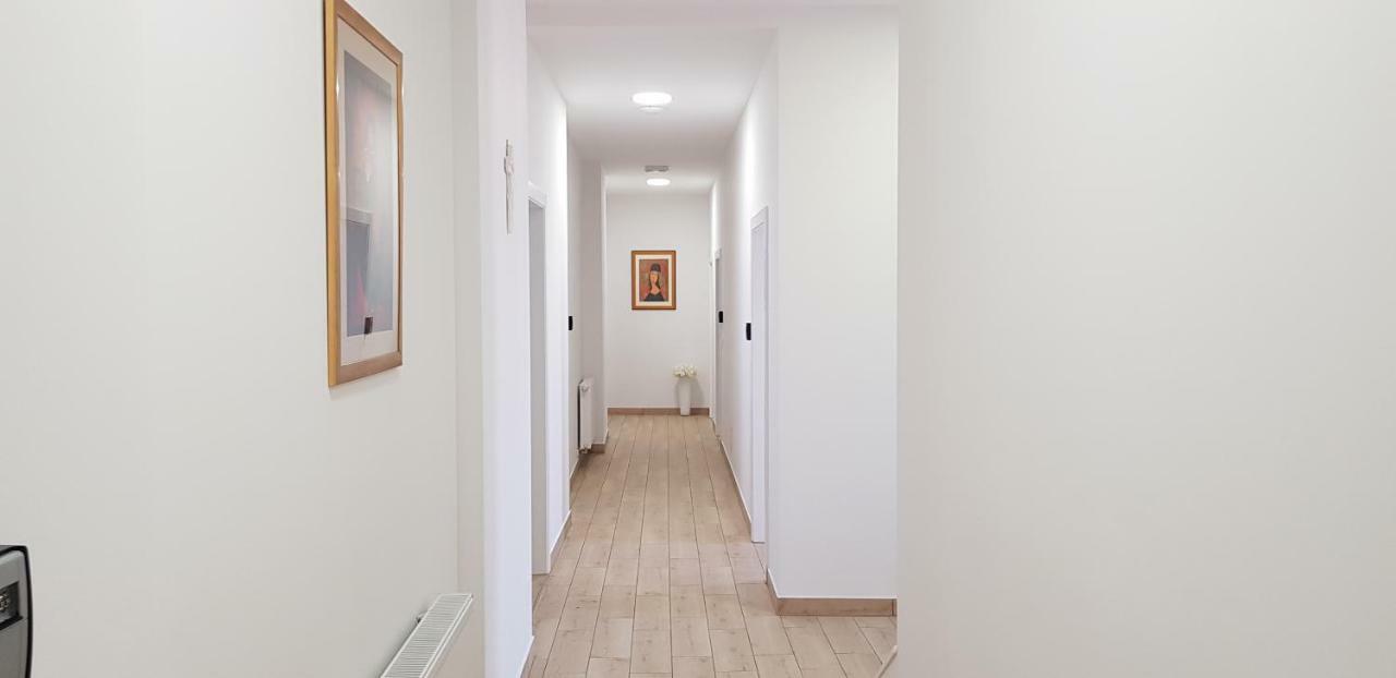 Niva Rooms & Studio Apartment Zagreb Extérieur photo